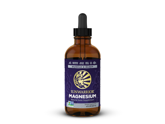 مكمل Sunwarrior Magnesium (مغنيسيوم) السائل الأيوني الطبيعي - يحتوي على معادن ضئيلة لدعم الدماغ والقلب والعضلات - Cloruro de Magnesio ( أونصة عدد4 سائلة)